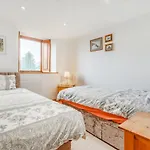 בית נופש Knott View *